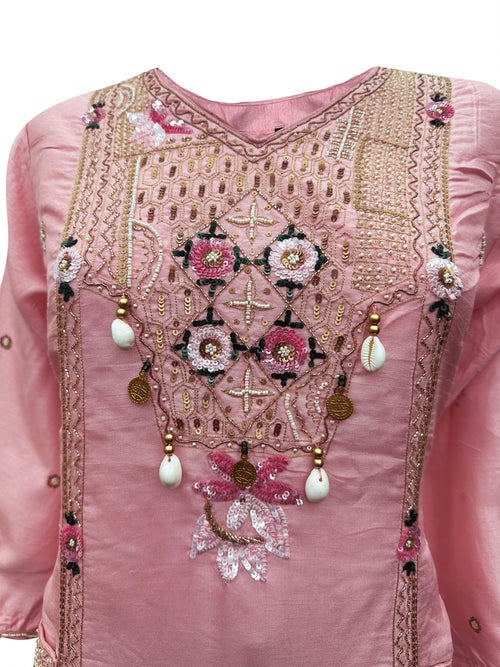 Blush Cascade Dola Silk Suit Set with Calcutta Handwork