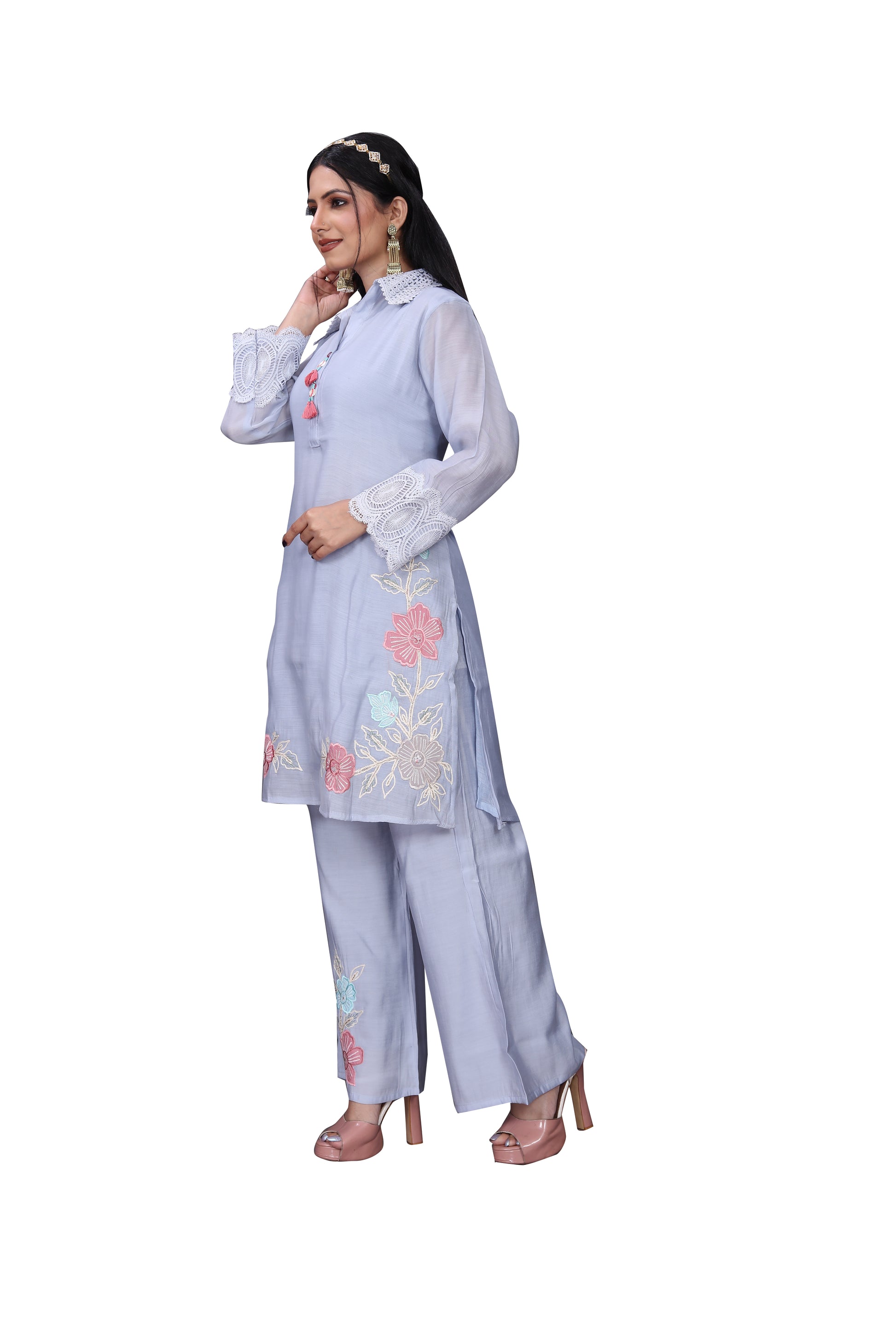 Elegant Lavender Mal Chanderi Co-Ord Set with Chikankari Collar & Floral Embroidery